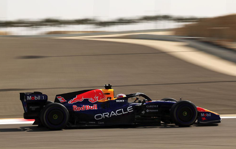 Aston Martin et Red Bull en difficulté : les chiffres clés du jour à Bahreïn - carblogfr.live retour sur les difficultés rencontrées par aston martin et red bull lors du grand prix de bahreïn, entre performances en demi-teinte et défis techniques.
