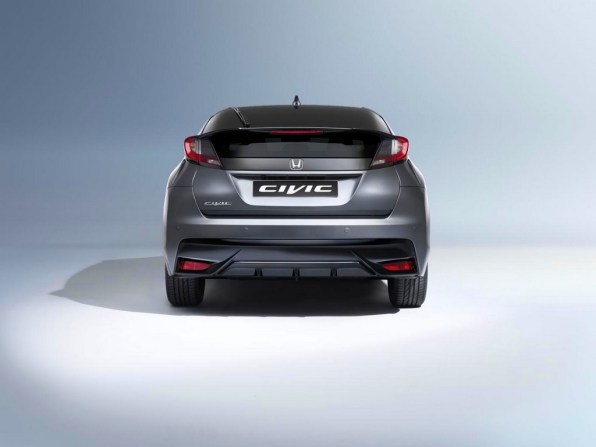 Carnet de route : découverte de la Honda Civic restylée au Mans - carblogfr.live découvrez la nouvelle honda civic restylée lors de son événement exclusif au mans. design modernisé, performances améliorées et innovations à ne pas manquer pour les passionnés d'automobile.
