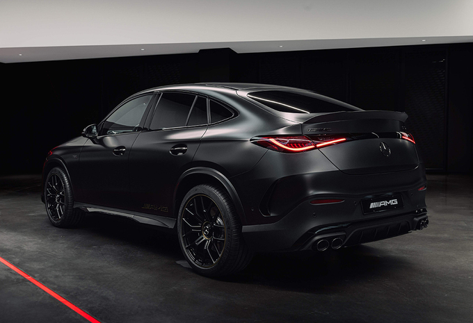 Le nouveau Mercedes-AMG GLC 53 4MATIC+ s’équipe d’un puissant moteur 6 cylindres - carblogfr.live découvrez la mercedes-amg glc 53 4matic+ avec son puissant moteur 6 cylindres, alliant performance, luxe et technologie pour une expérience de conduite exceptionnelle.
