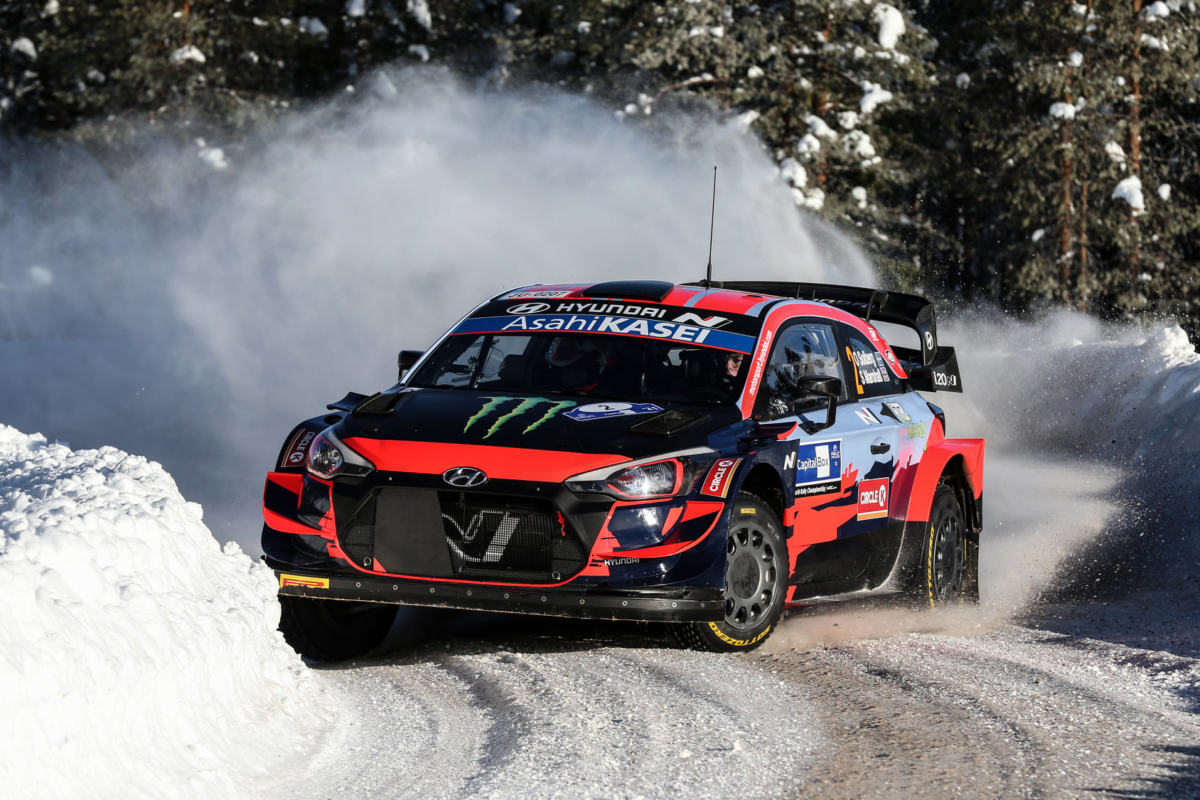 WRC : Les sages mots d’Oliver Solberg après le Rallye de Suède, un jeune champion prêt à devenir encore plus redoutable ? - carblogfr.live oliver solberg revient sur sa performance lors du rallye de suède, partageant ses impressions et perspectives après la compétition.