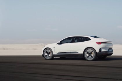 Polestar : Quatre innovations majeures à découvrir dans les trois prochaines années - carblogfr.live découvrez les 4 innovations majeures à venir de polestar qui révolutionneront l'industrie automobile et renforceront la mobilité durable.