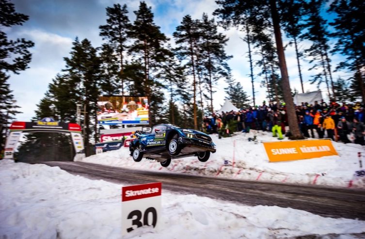 Rallye de Suède : Neuville frappé par une lourde sanction, une faute aux conséquences potentiellement sévères - carblogfr.live découvrez pourquoi neuville a reçu une lourde sanction lors du rallye de suède et son impact sur la compétition.