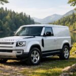 Land Rover Defender Hard Top : le véhicule utilitaire élégant qui échappe au malus écologique - carblogfr.live découvrez le land rover defender hard top, un véhicule utilitaire alliant élégance et performance, conçu pour échapper au malus écologique grâce à ses caractéristiques respectueuses de l'environnement.
