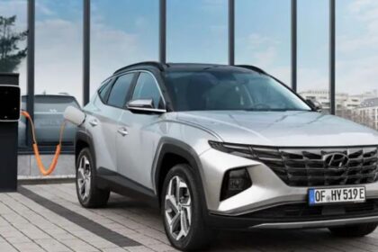 Voitures hybrides et électriques : actualités, essais et guide d’achat complet